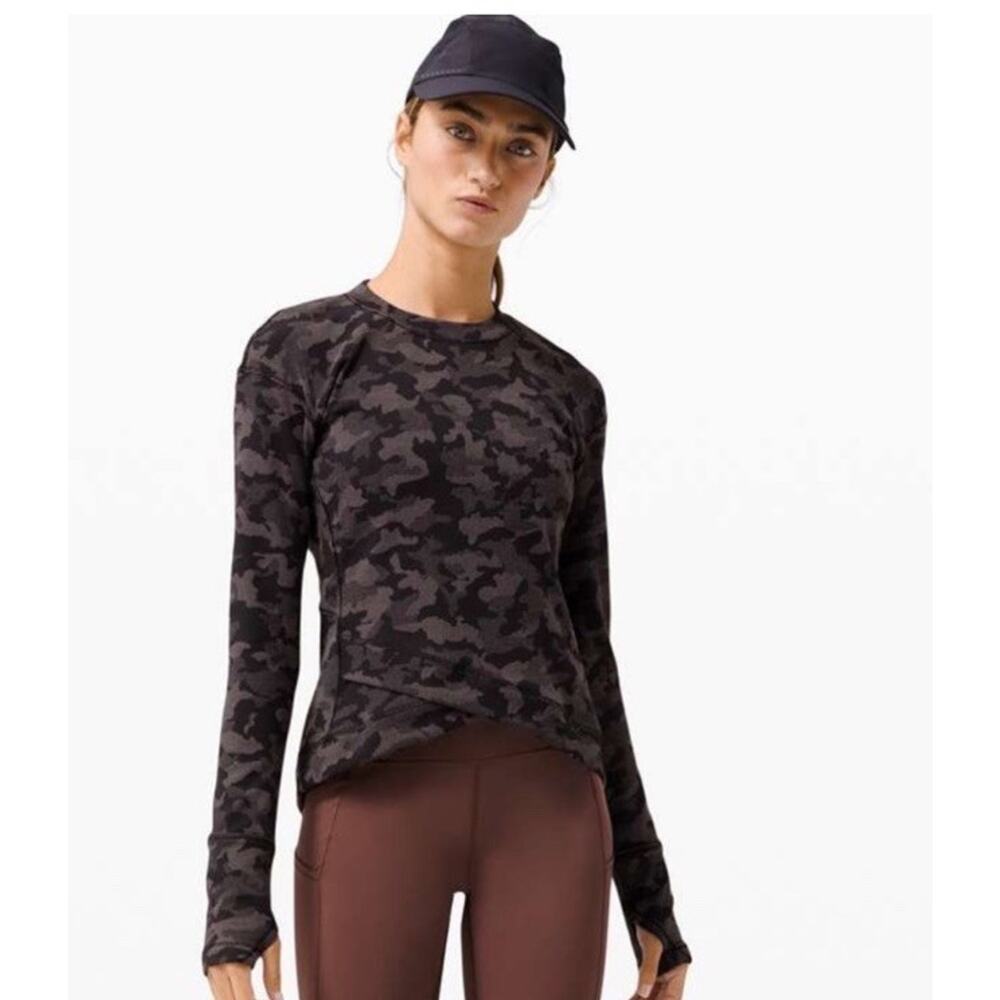 Women’s Lululemon Close To Crossing Camo Long Sleeve T-Shirt Size 8